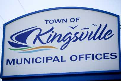 Kingsville Declares Street Parking Ban