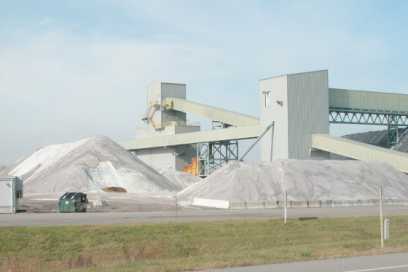 More Talks Planned In Windsor Salt Strike