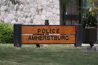 Windsor Police Seek Information After Cyclist Hit In Amherstburg
