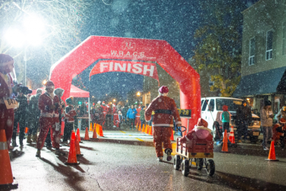 The 5K Super Santa Walk/Run/Wheel Returns To Amherstburg