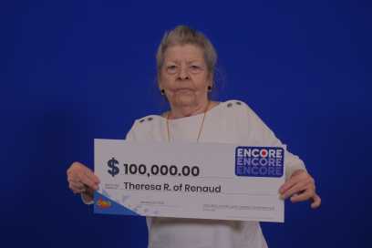 Essex Resident Celebrates $100,000 Encore Win