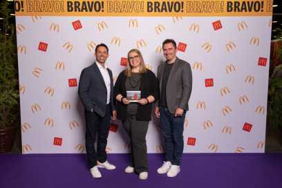 Leamington McDonald’s Restaurant Manager Receives 2025 Outstanding Manager Of The Year Award