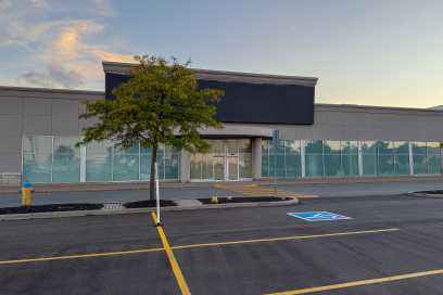 No Frills Coming To The Roundhouse Centre