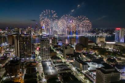 PHOTOS: Ford Fireworks Dazzle The Skies Over Windsor & Detroit