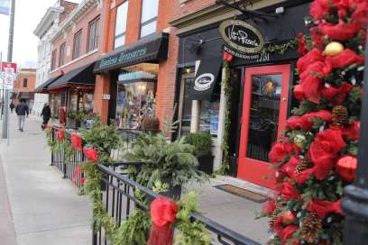 Christmas Begins In Walkerville With The Holiday Walk This Weekend