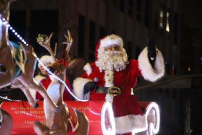 Catch The Downtown Windsor Santa Claus Parade On Saturday