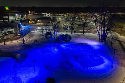 PHOTOS:  Windsor Goes Honolulu Blue In Support Of Lions