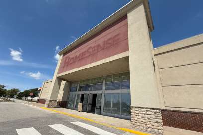 Shoppers Drug Mart Coming To Walker Road